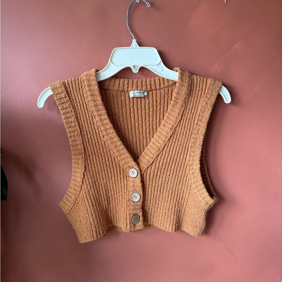 Free People Rust Orange Ribbed Button-Front Cropped Vest - Picture 2 of 4